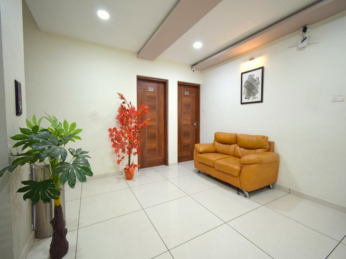 Hotel Embassy Kalol Exterior foto